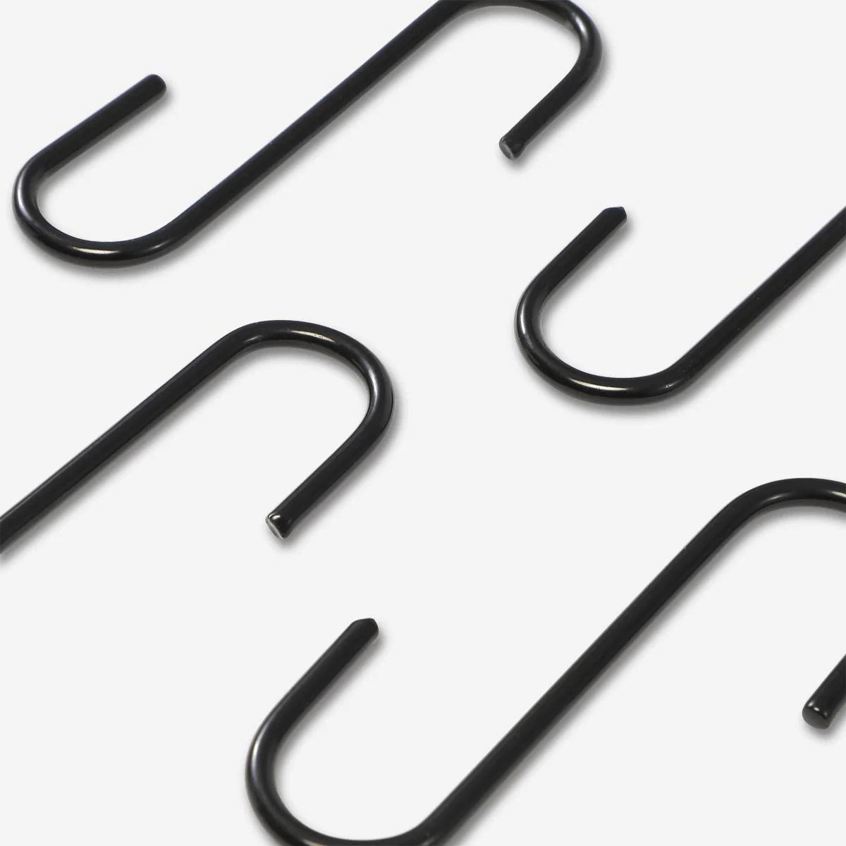 Black Metal S-Hooks - 4 pcs - Image 2