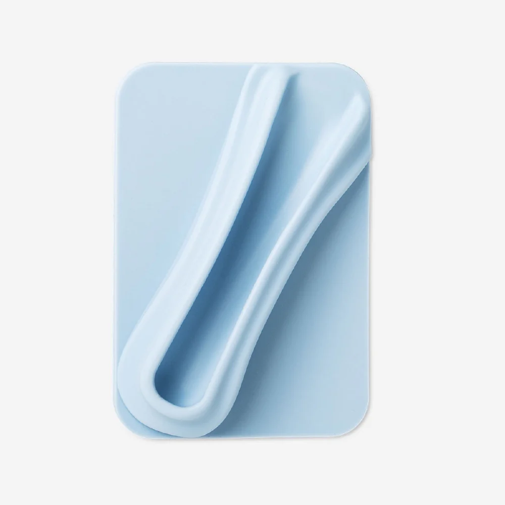 Blue lip gloss holder for phone - Image 2