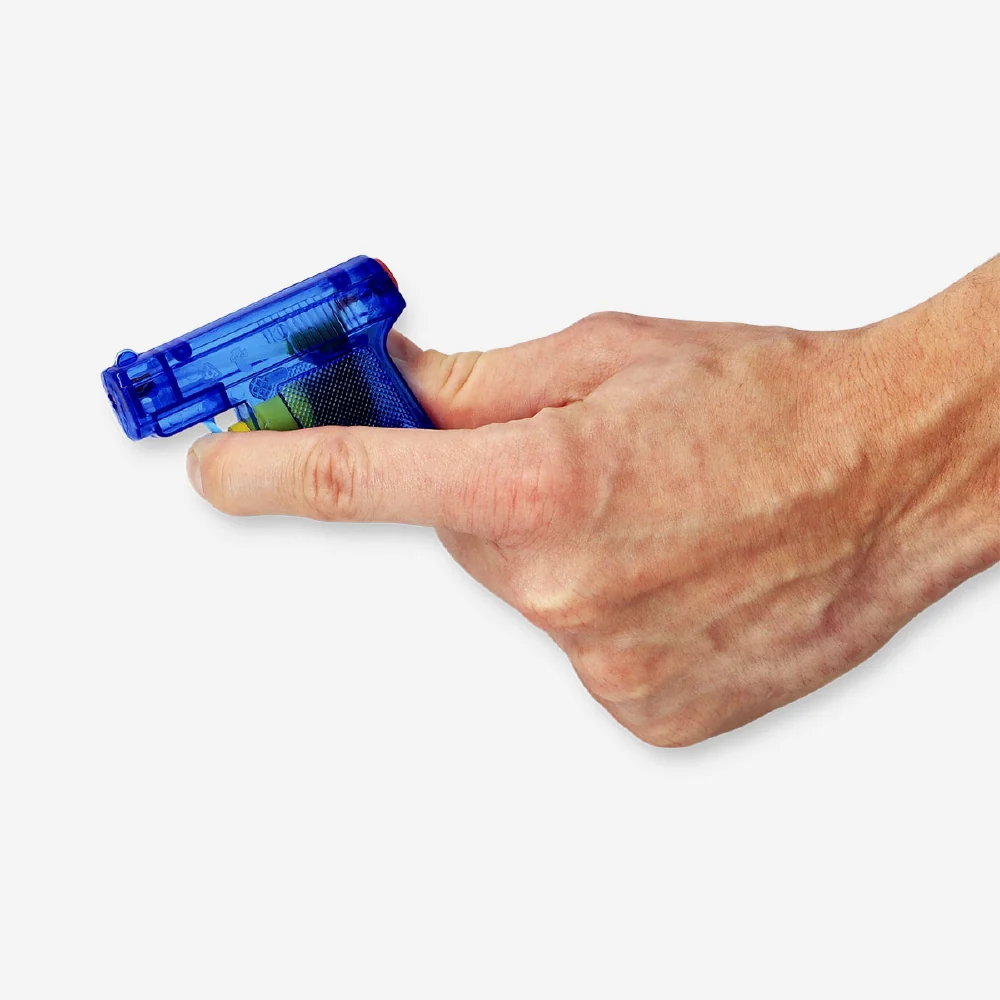 Blue water blaster - Image 3