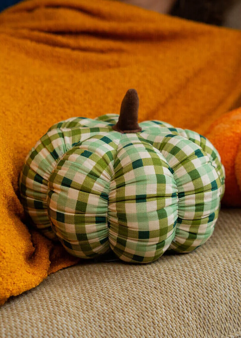 Checkered pumpkin cushion
