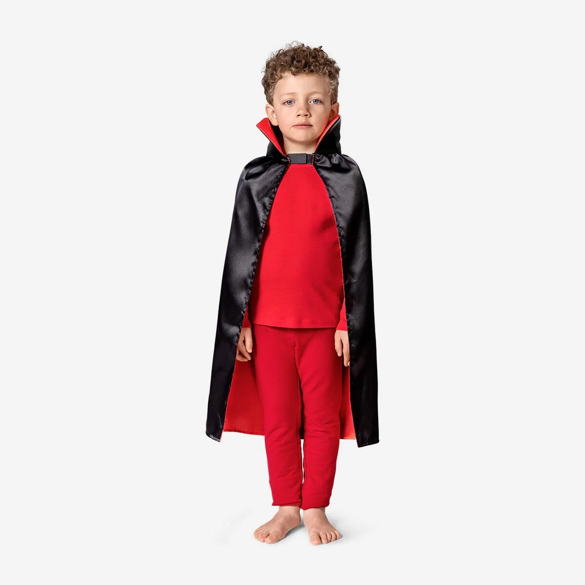 Costume. 4-8 years