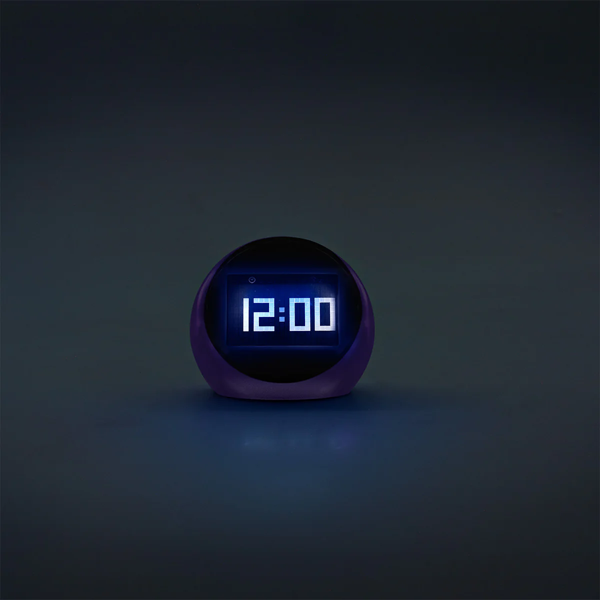 Digital purple alarm clock - Image 3