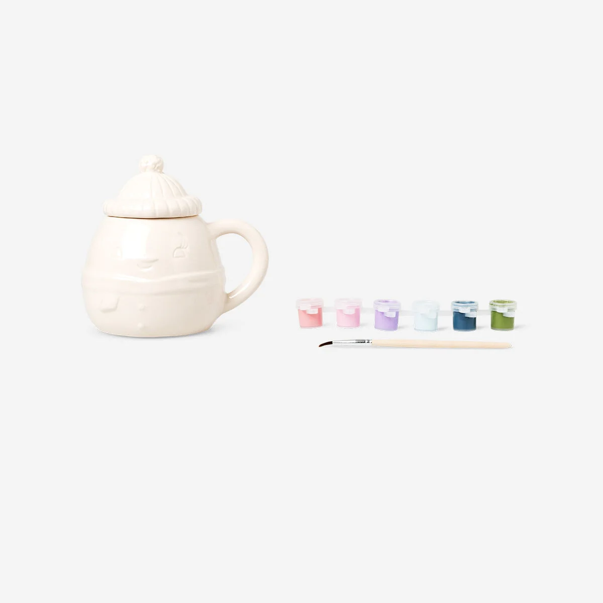 DIY penguin mug with paint - Image 2