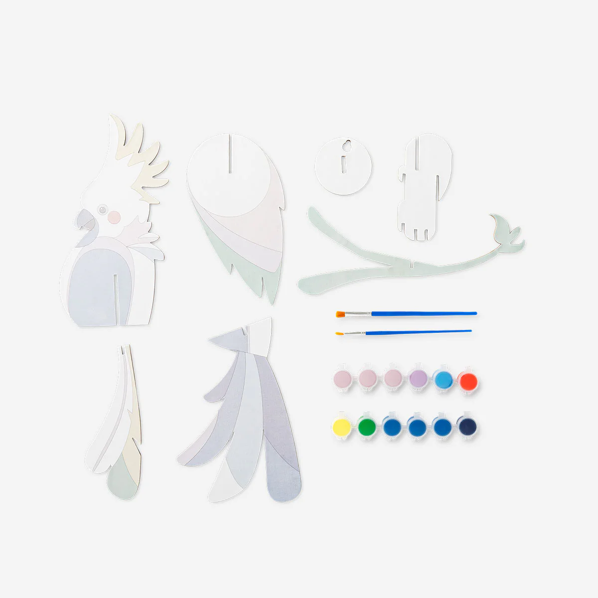 DIY tropical bird with paint - Image 2
