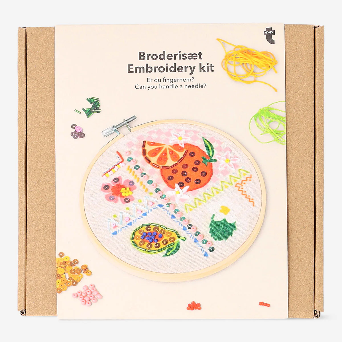 Embroidery kit - Tropical print