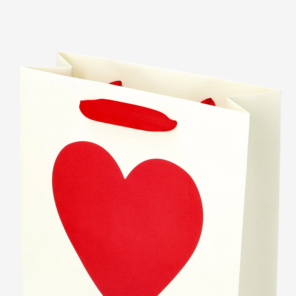 Gift bag with heart motif - Image 3