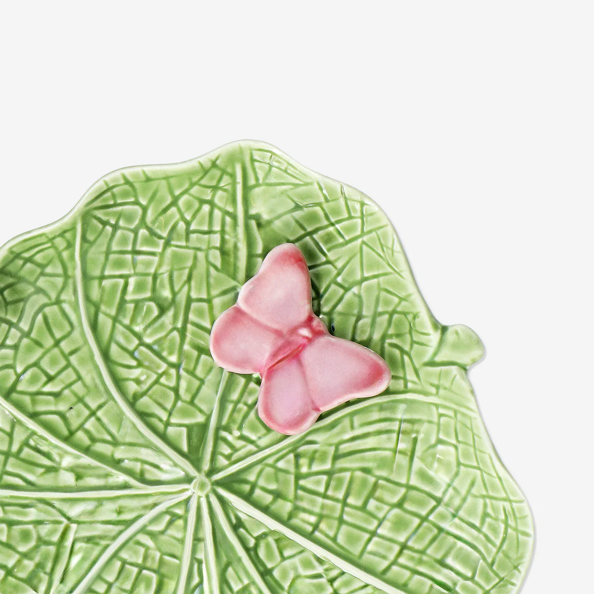 Green leaf plate with butterfly - 20 cm - Image 3