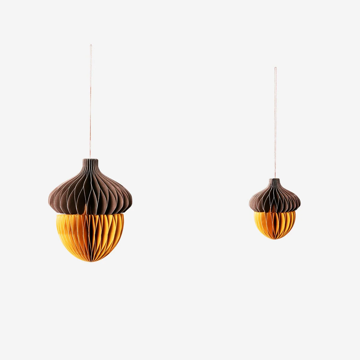 Hanging honeycomb acorn decorations - 2 pcs
