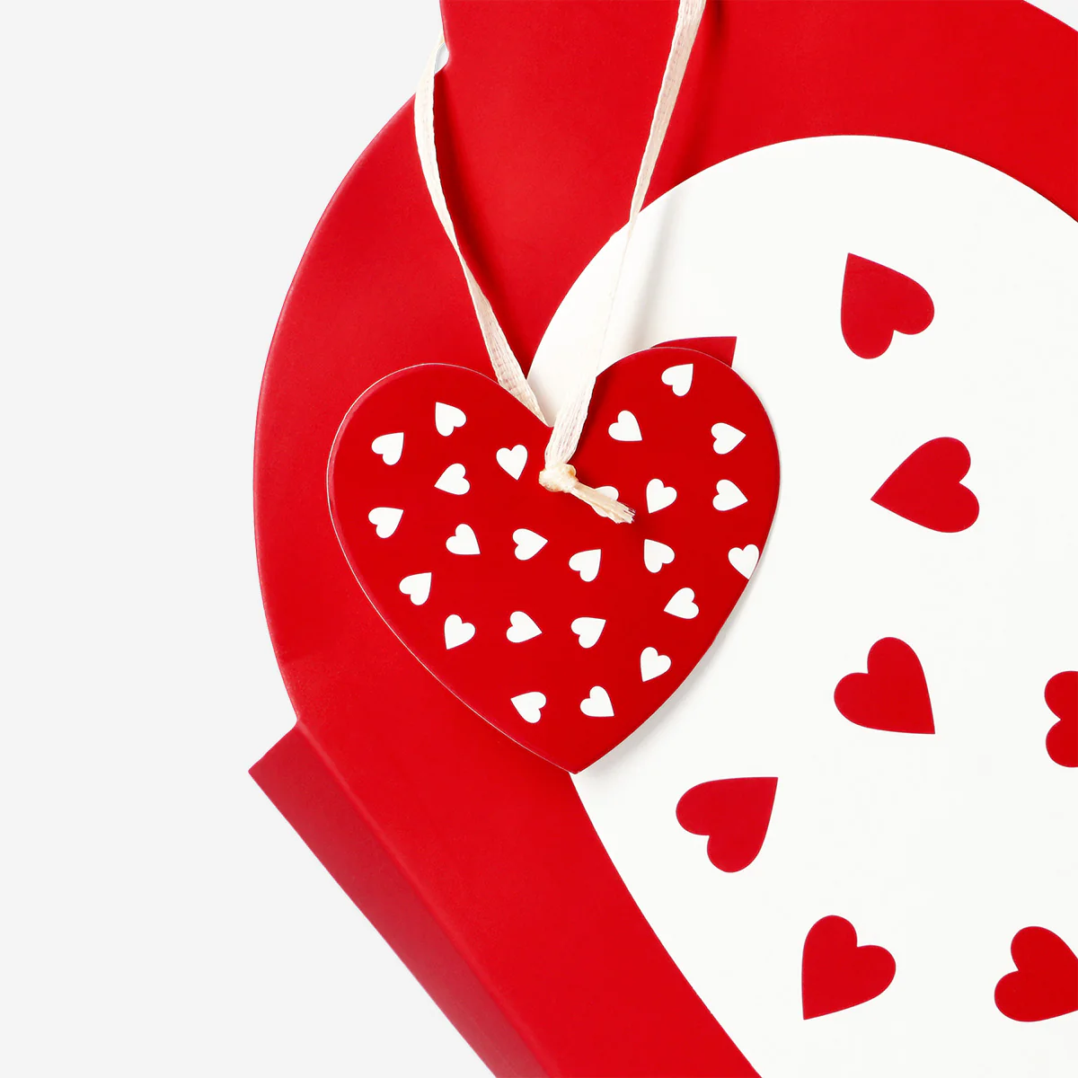 Heart gift bag with wide handle - Image 3