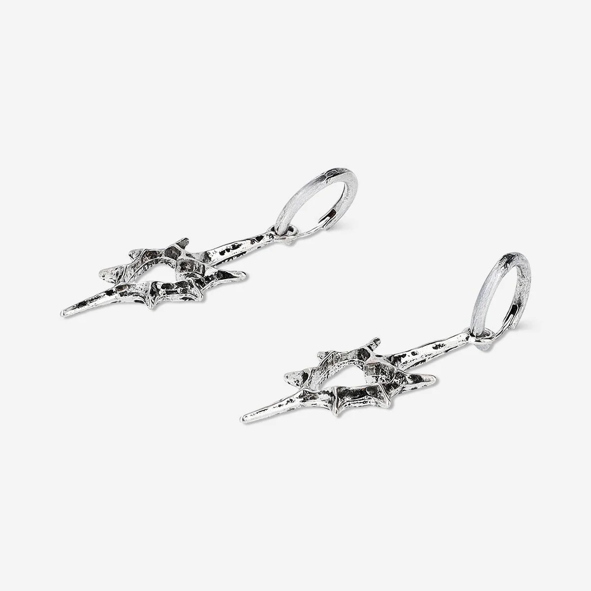 Spike hearts earrings - Image 3