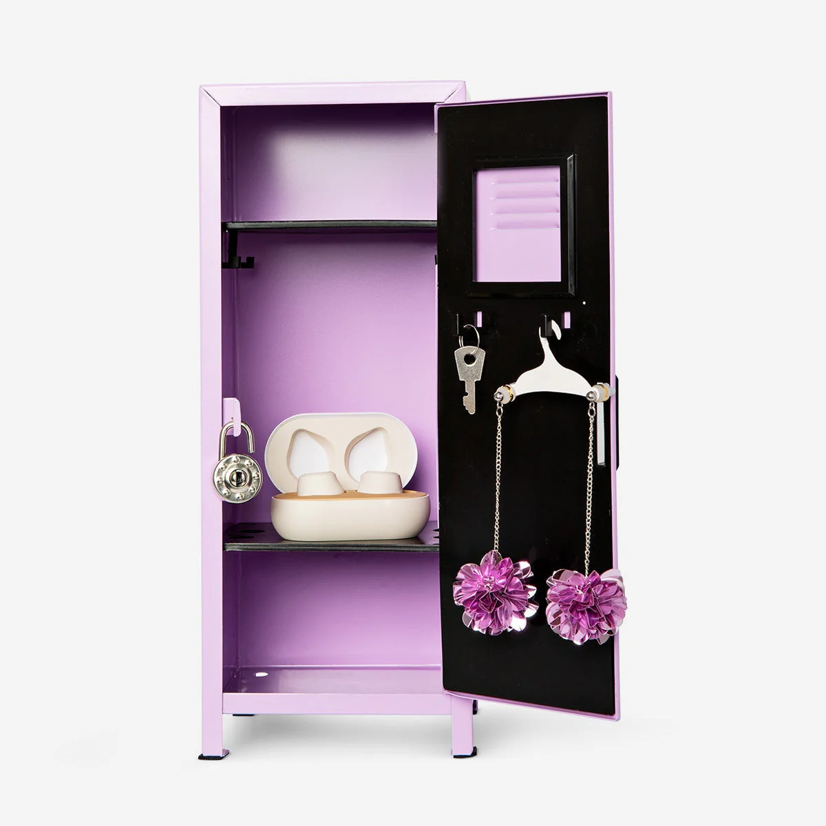 Locker - Image 2