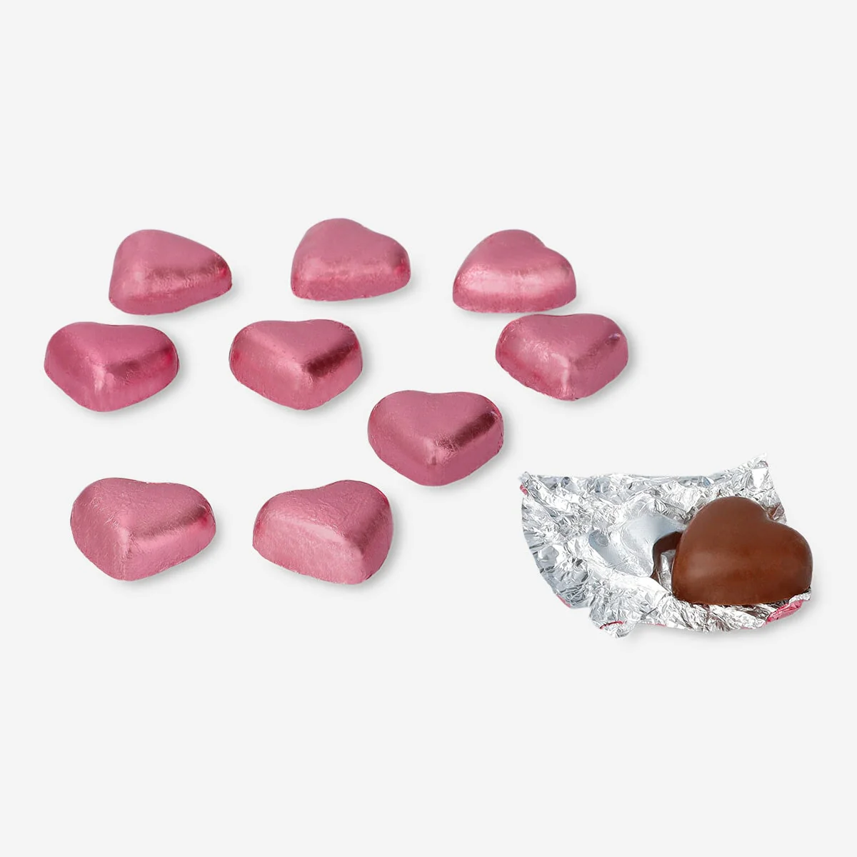 Milk chocolate hearts in net with milky cream filling - Image 2