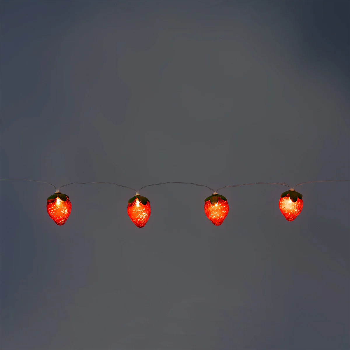 Outdoor string lights - Strawberries - Image 2