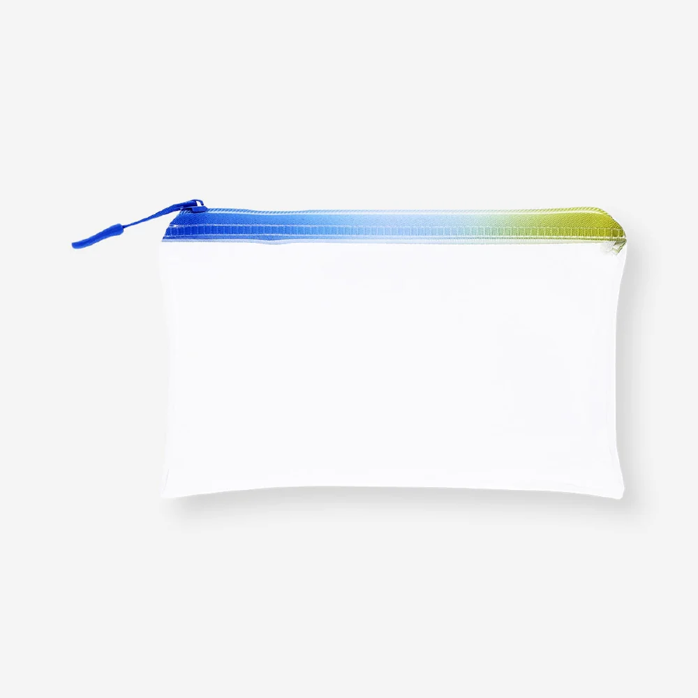 Pencil case with gradient zipper