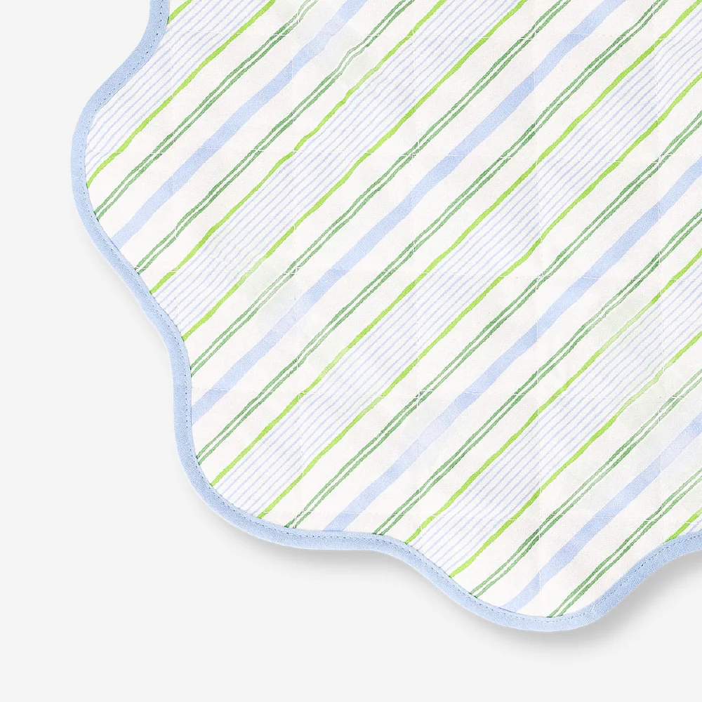Round quilted placemat with striped pattern - 40 cm - Image 2