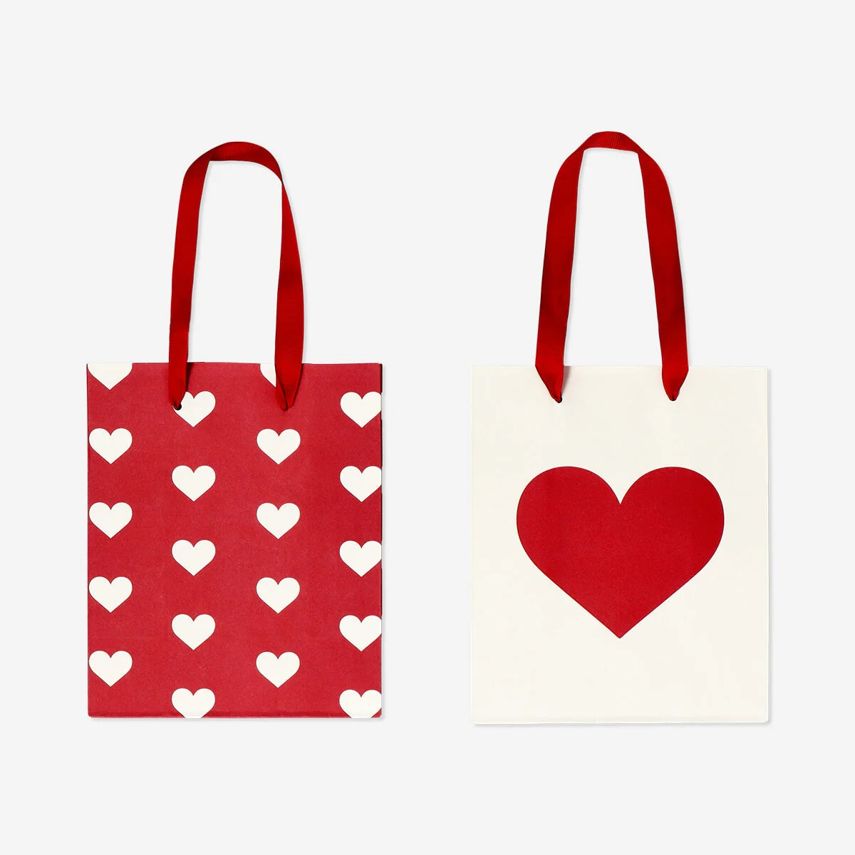 Set of gift bags with hearts - 2 pcs