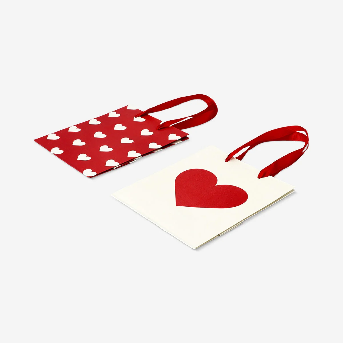 Set of gift bags with hearts - 2 pcs - Image 3
