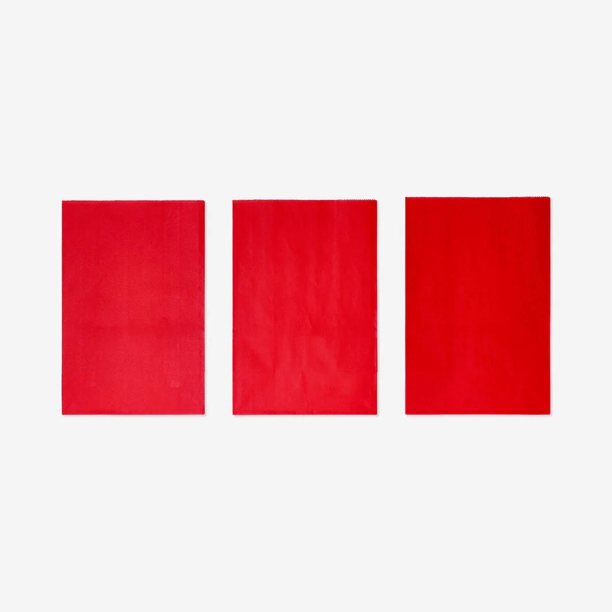 Set of red paper gift bags - 3 pcs - Image 2