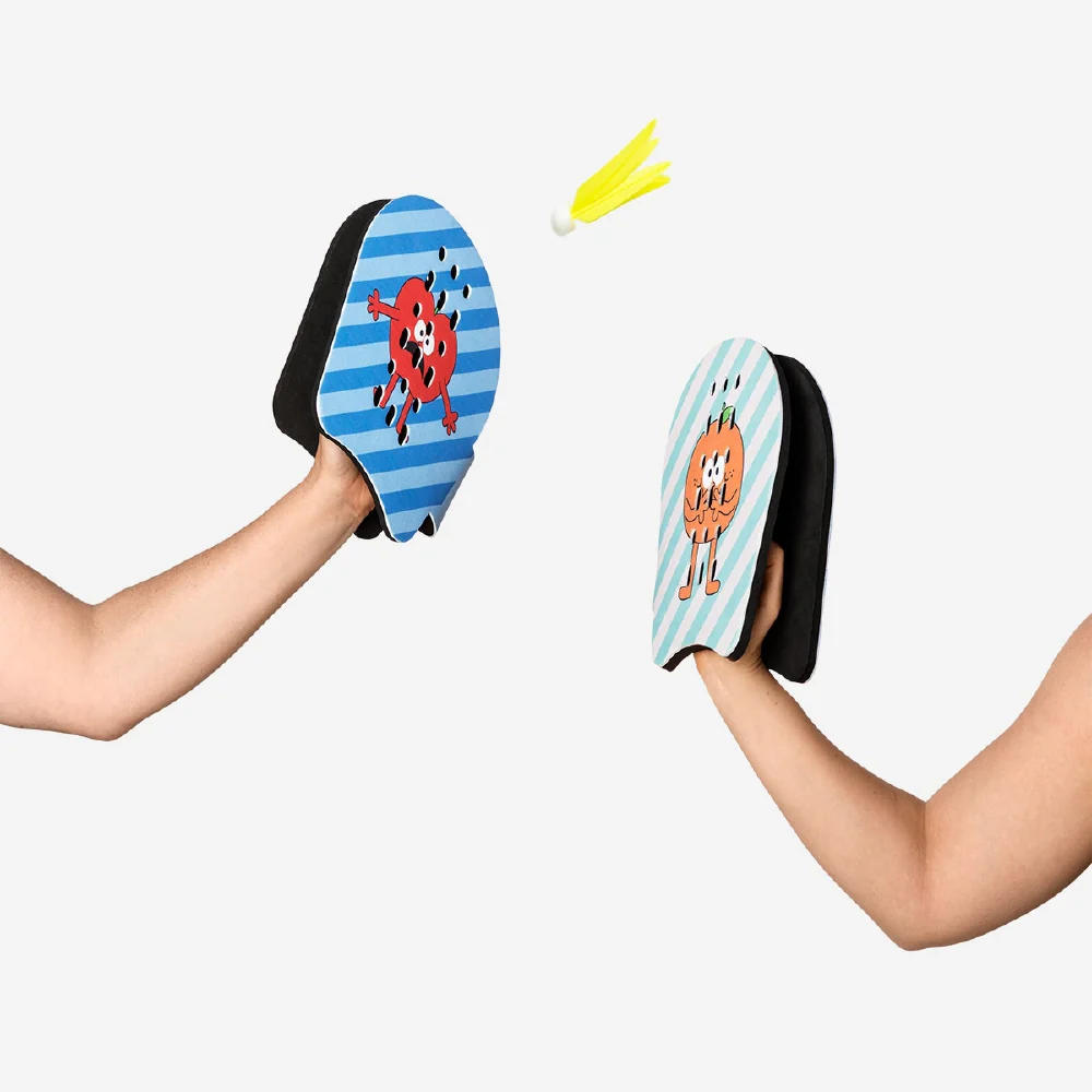 Shuttlecock game