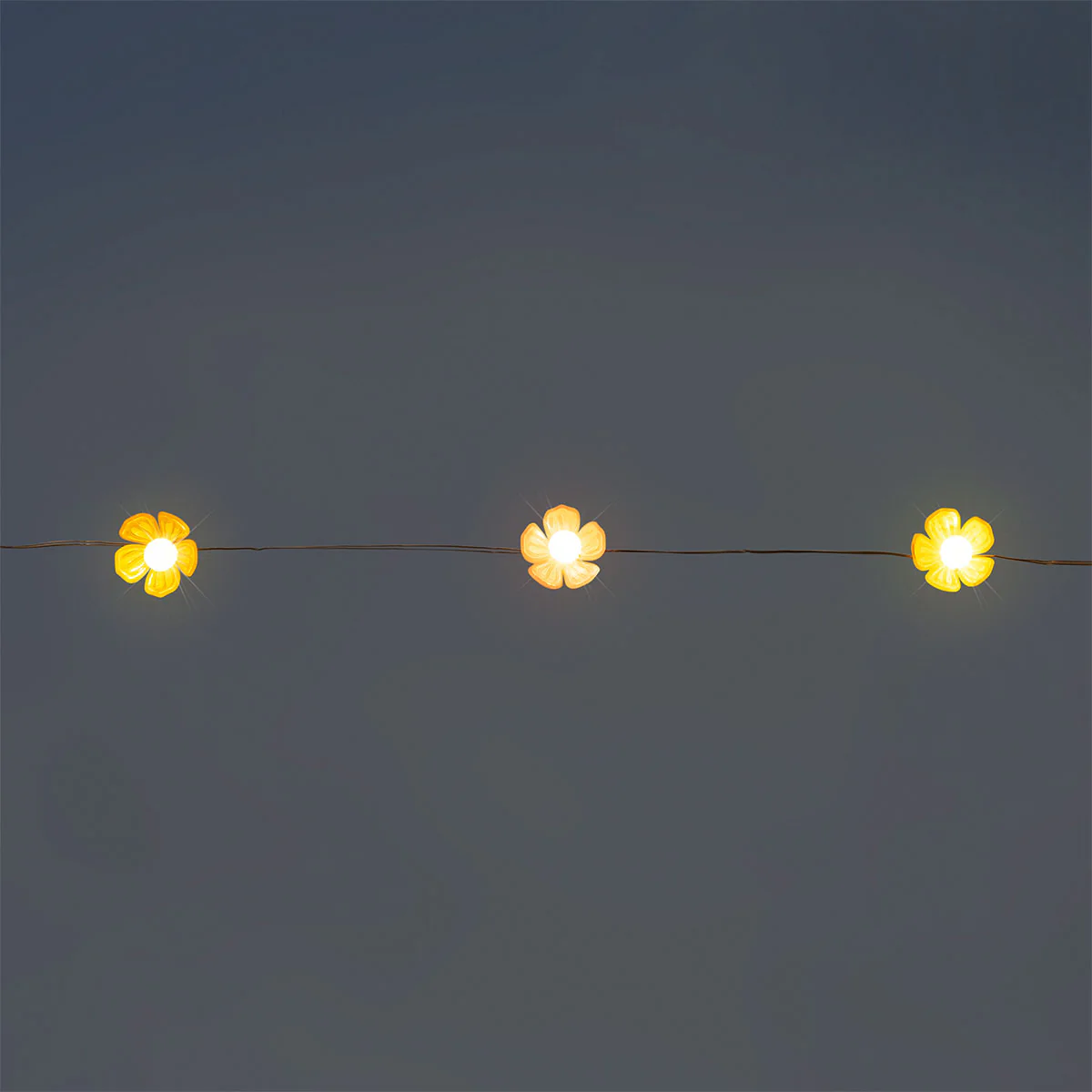 String lights - Pink and yellow flowers - Image 3