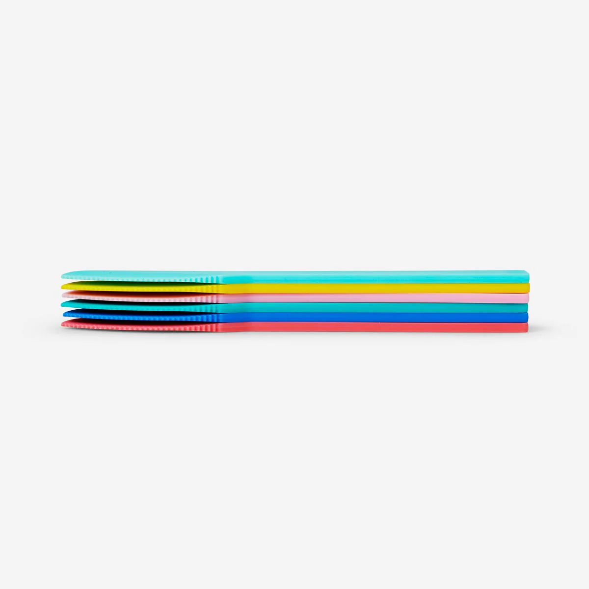 Plastic table knives - 6 pcs