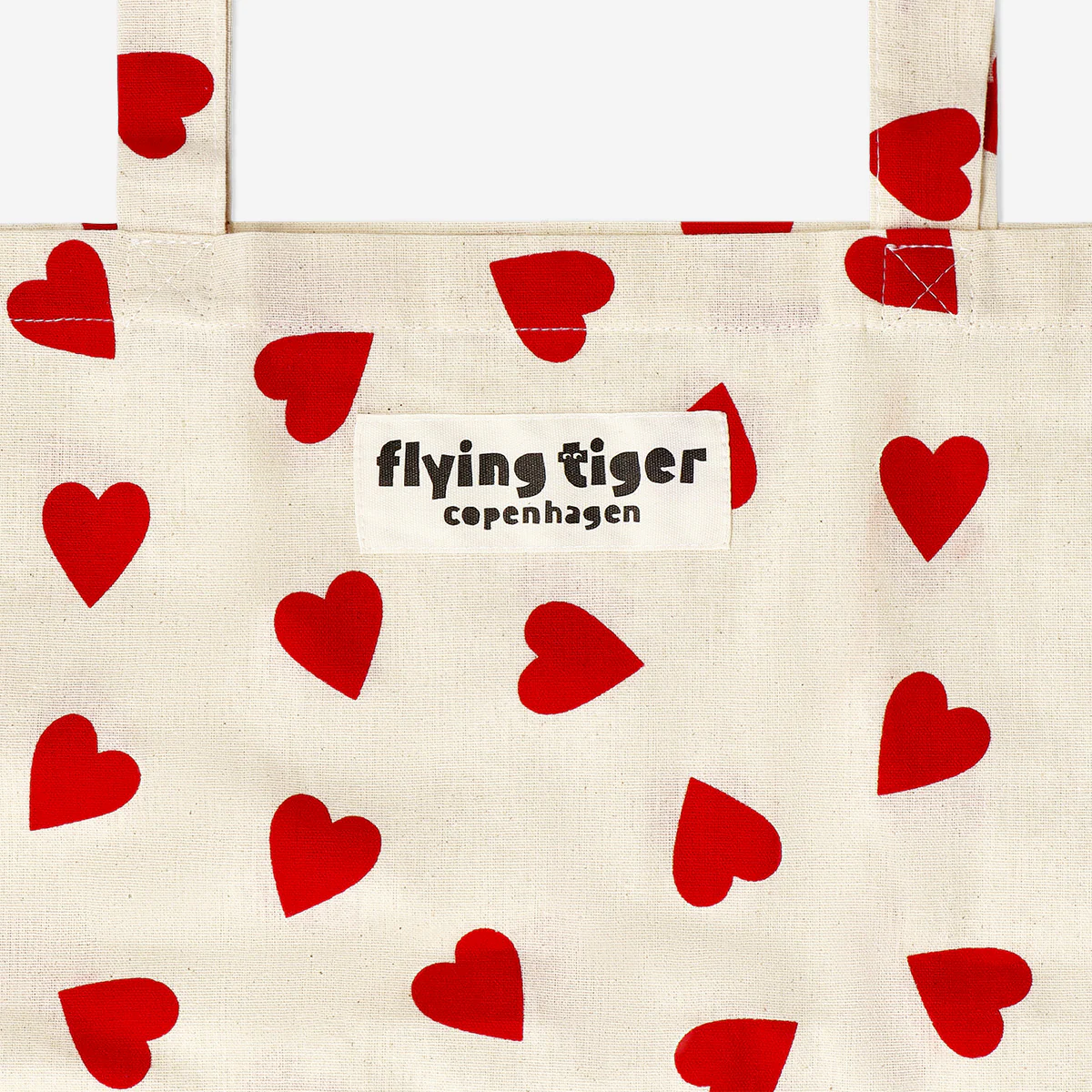 Tote bag with red hearts - Image 3