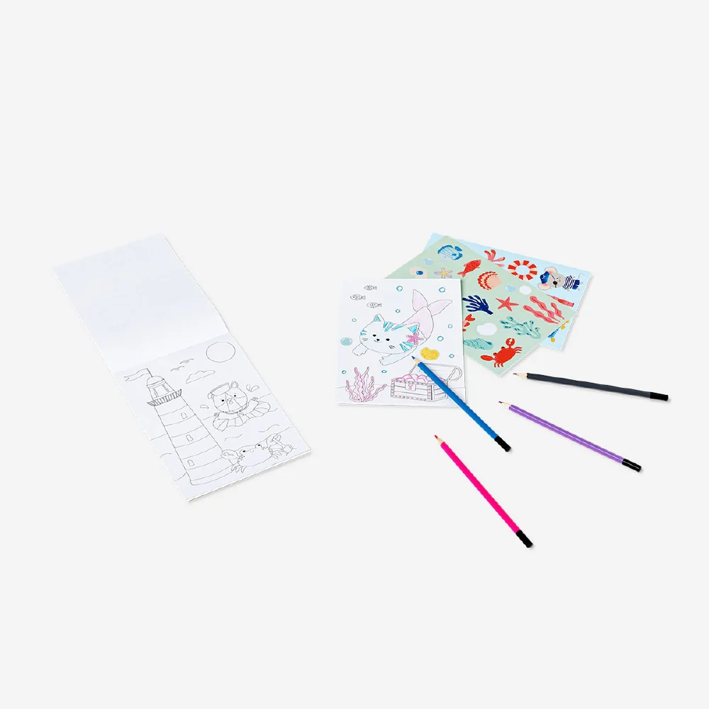 Travel colouring kit in suitcase - Image 3