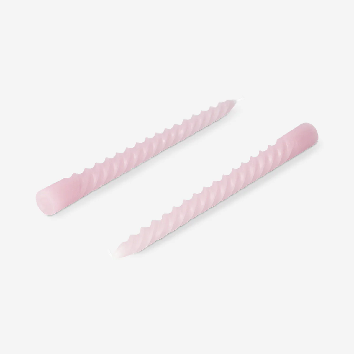 Twisted pink dinner candles - 4 pcs - Image 2