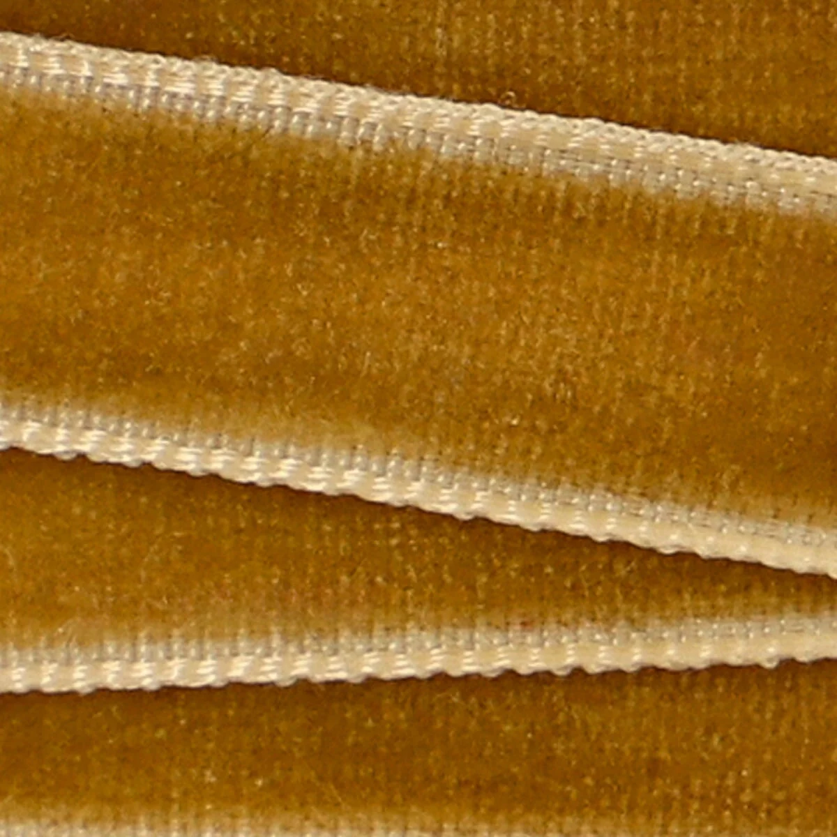 Velvet ribbon - Image 3