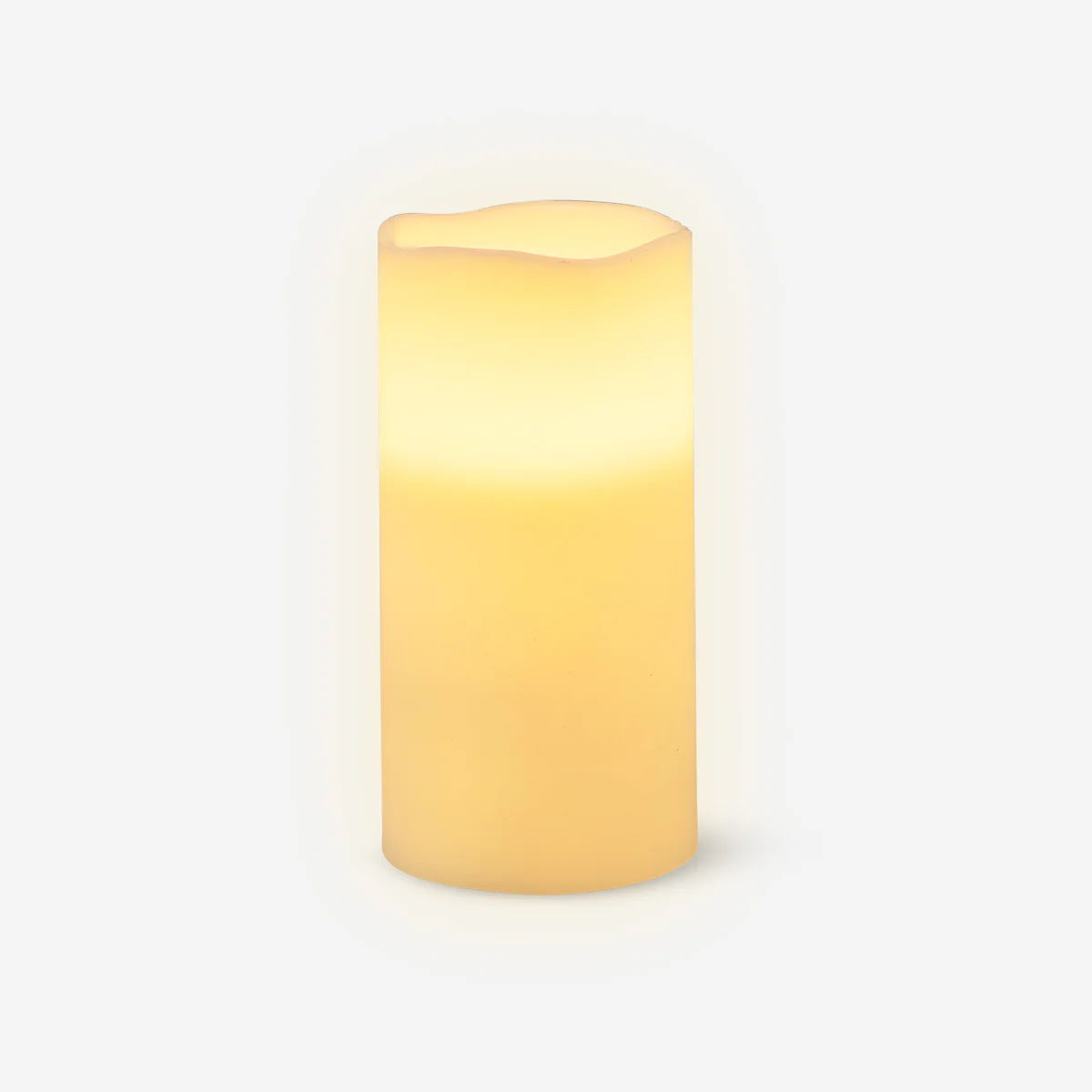 White LED pillar candle - 15 cm