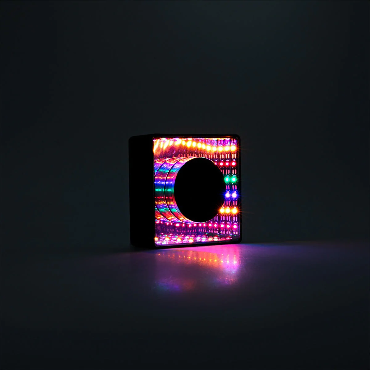 Wireless speaker. With light - Image 3