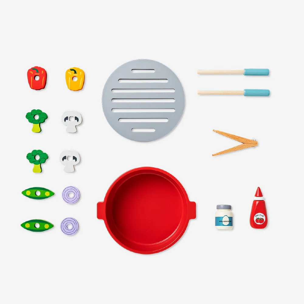 Wooden play grill set - Image 2